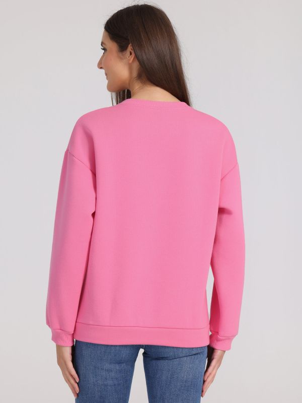 317566 April Sweatshirt